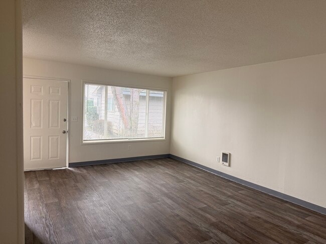 Photo - S815 - Star Apartments