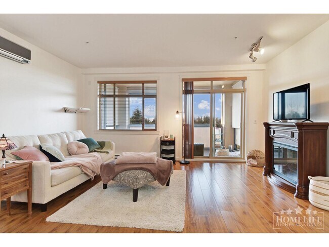8067-8207 207 St Unit 528