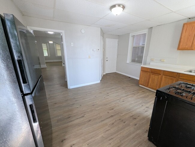 Building Photo - 4747 Michigan Ave Unit 1F Rental
