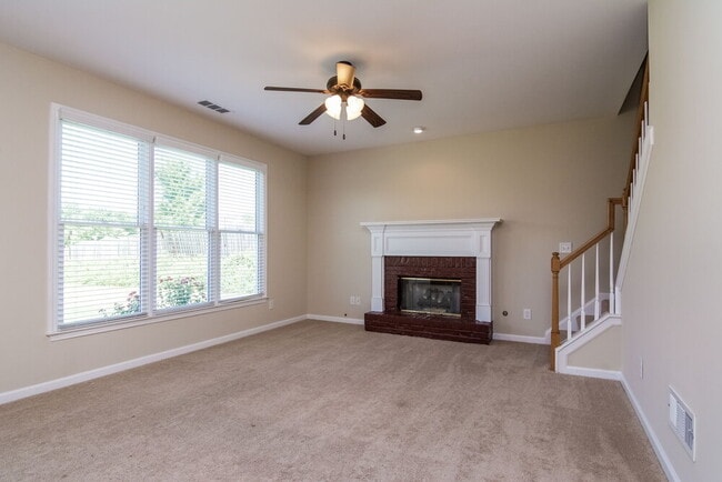 Photo - 2400 Chandler Grove Dr