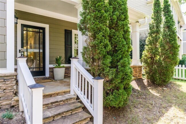 Photo - 1677 Barfield Run NW