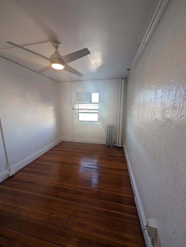 83 Westland Ave