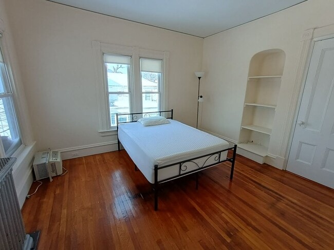 Photo - 292 Wilder St