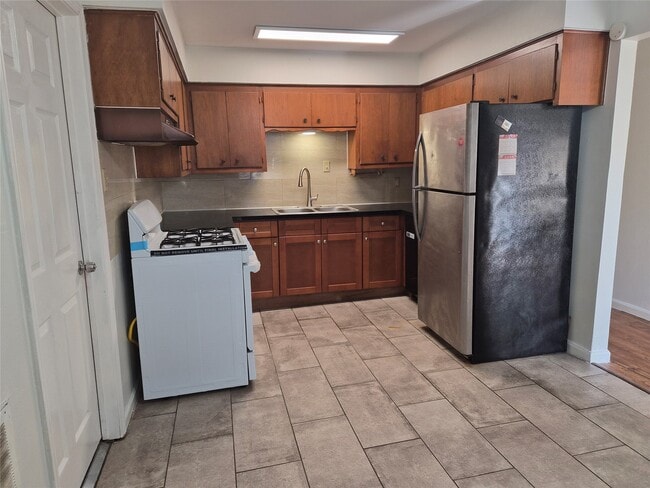 Photo - 4306 Effie St