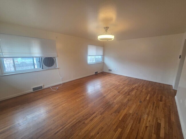 Photo - Charming 2-Bedroom Home in Prime Denver Location