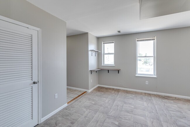 Photo - 6602 Ridge Ave Unit 2