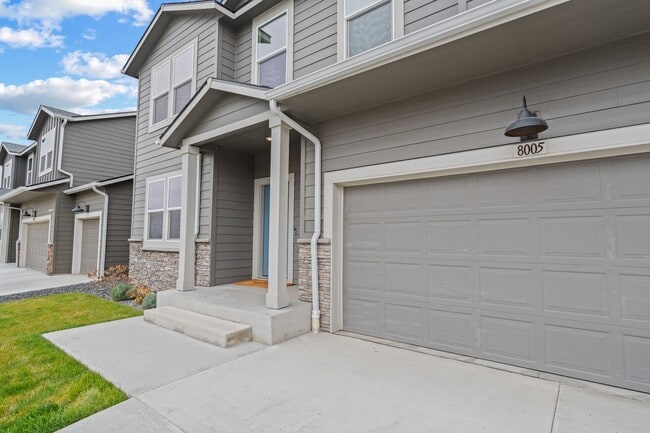 Photo - 2022 Built Charming 4-Bedroom Retreat with Scenic Views just 15 minutes west from downtown Spokane