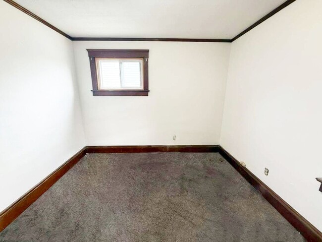 Photo - 3 BED 1 BATH BEAUTIFUL SINGLE FAMILY HOME IN GARFIELD HEIGHTS!