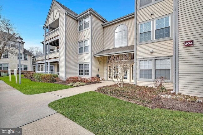 Photo - 204 Salem Ct Unidad 1