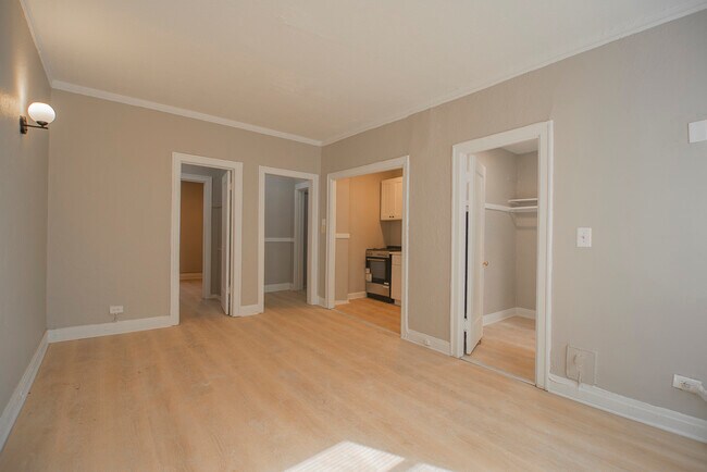 Photo - 1414 W Pratt Blvd Unidad 304