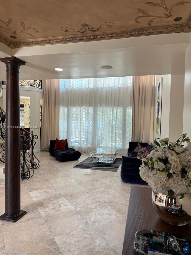 Photo - 3320 NE 164th St