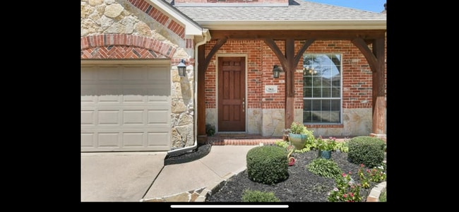 Photo - 961 Noble Ave