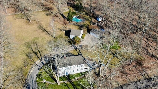 Photo - 168 Long Ridge Rd