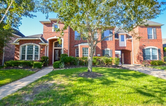 4315 Village Forest Dr