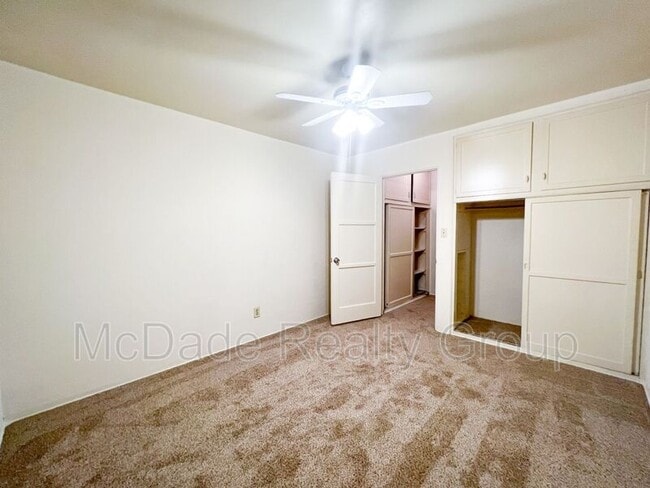 Photo - 522-526 Pepper Dr Unit 514 Pepper Front