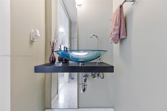 Photo - 200 Biscayne Blvd Way Unidad 504