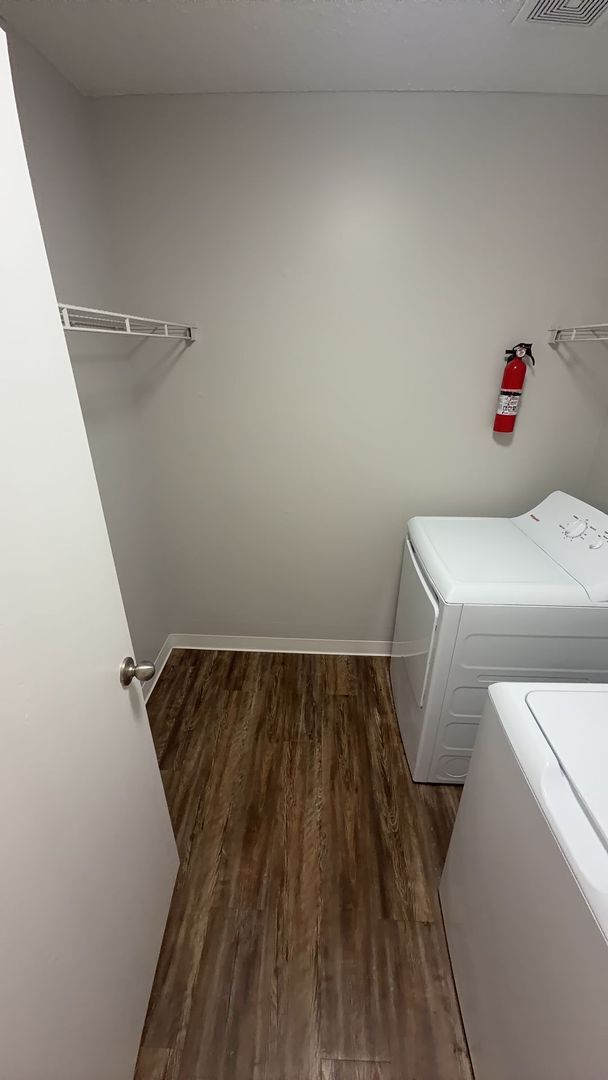 Country Walk Apartments