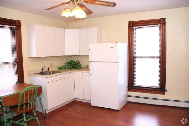 Building Photo - 2706 Buffalo Rd Unit 2 Rental