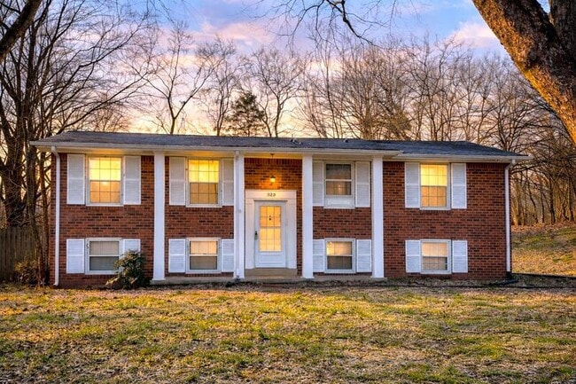 Building Photo - 328 Dunbar Cave Rd