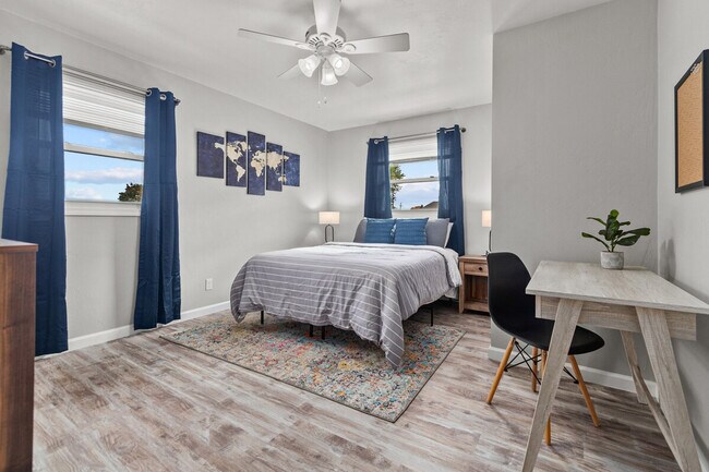 Photo - 2713 N Locust St Unit ID1296545P