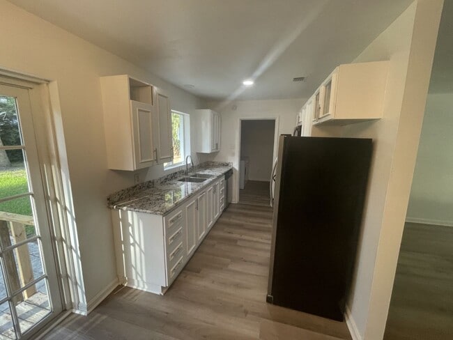 Photo - Close to Campus