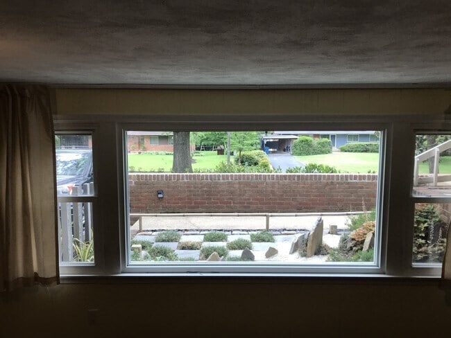 Photo - 4805 Randolph Dr Unit Lower Level