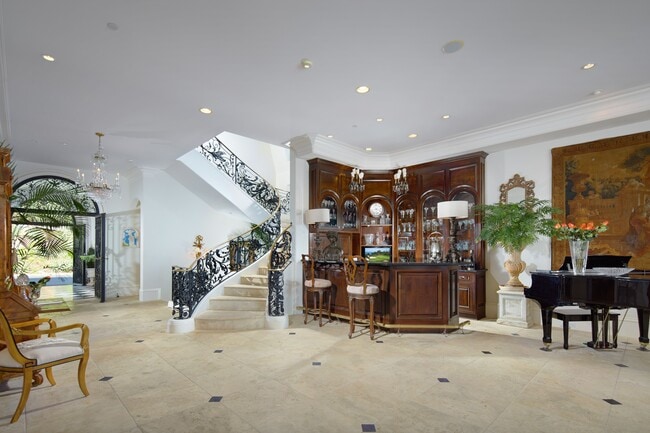 Photo - 18 Breakers Isle