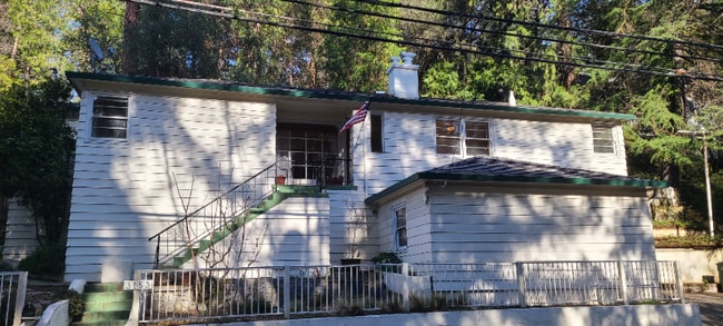 Building Photo - 3153 Cedar Ravine Rd
