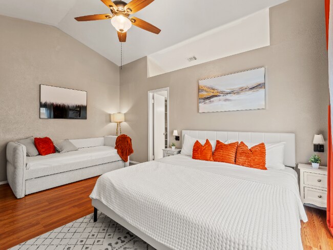 Photo - 1108 Collin Dr