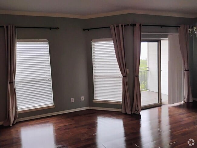 Building Photo - 6000 Shepherd Mountain Cove Unit 1811 Rental