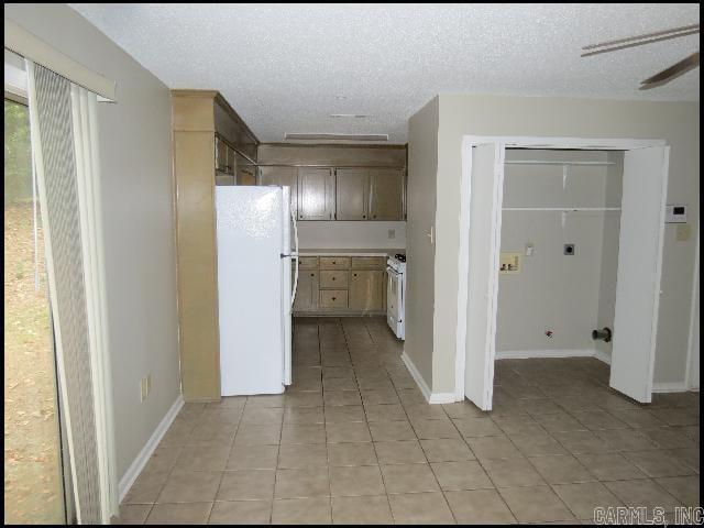 Photo - 609 Nan Cir