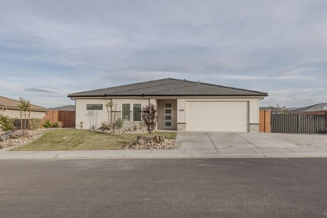 Beautiful Property in the Sage Canyon Neig... - Beautiful Property in the Sage Canyon Neig... House
