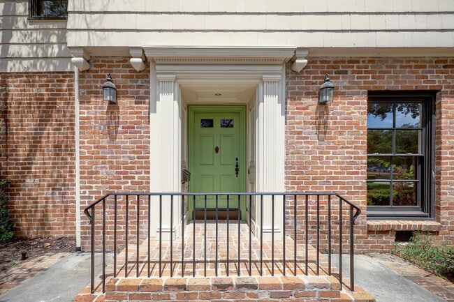 Photo - 3020 San Felipe St