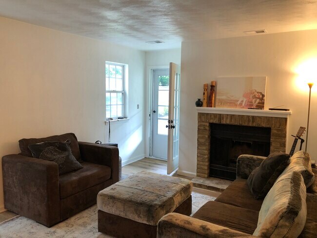 Living Room - 104 Chowning Pl Unit 104 Chowning