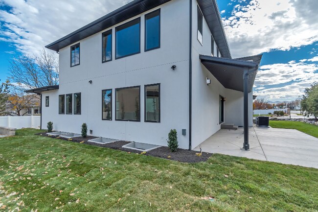 3168 Chalk Creek Way
