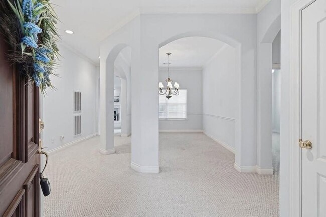 Photo - 1414 Caravelle Ct