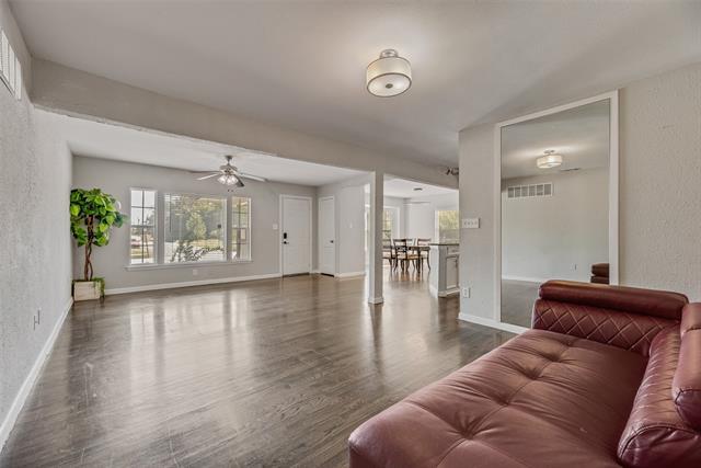 Photo - 6209 Dewitt St