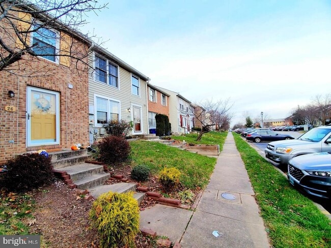 24 Ramsgate Ct