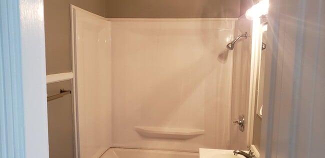 Photo - 103-832 S Washington St Unit 833-1/2 South Washington Street