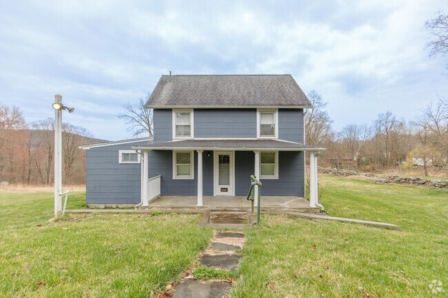 Building Photo - 356 Oscawana Lake Rd Rental