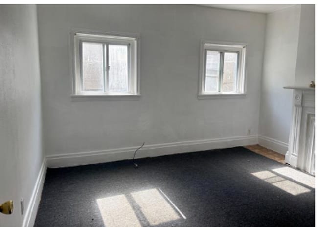 Photo - 1104 Langtry St