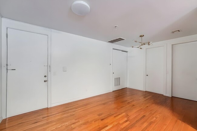 Photo - 195 Webster Ave Unit 3