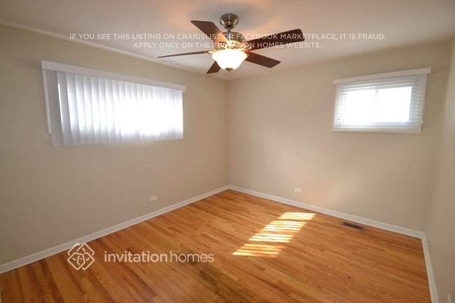 Photo - 611 N Biermann Ave
