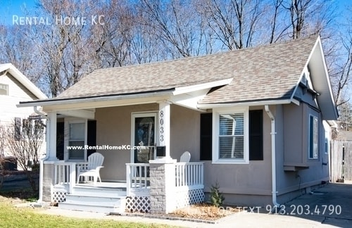 Building Photo - 8033 Robinson- Rental