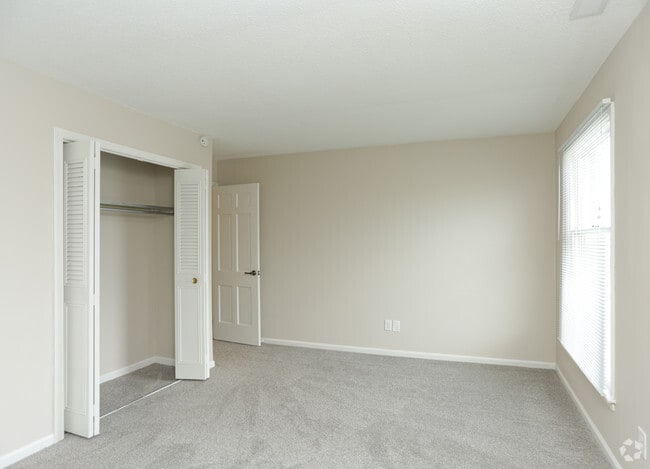 2BR, 1.5BA