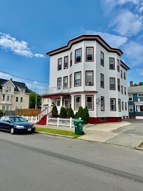 Building Photo - 41 Park St Unit 3