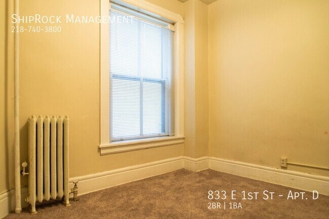 Photo - 833 E 1st St Unit Apt. D