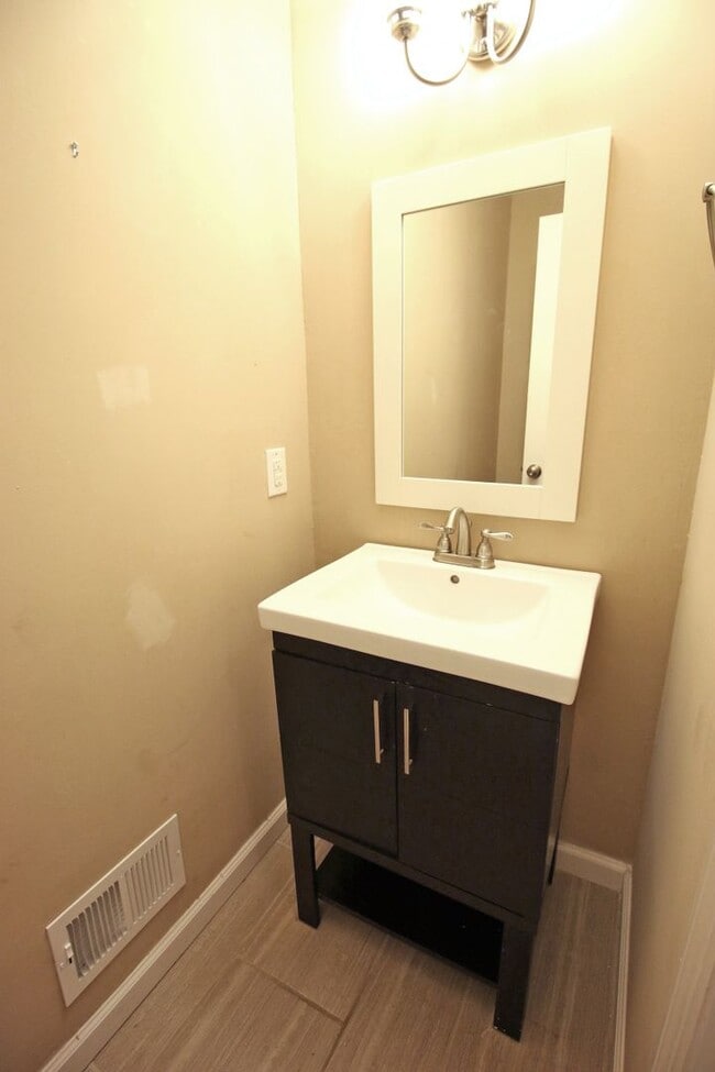 Photo - Fabulous 4 bedroom 2.5 bath Forest Acres home