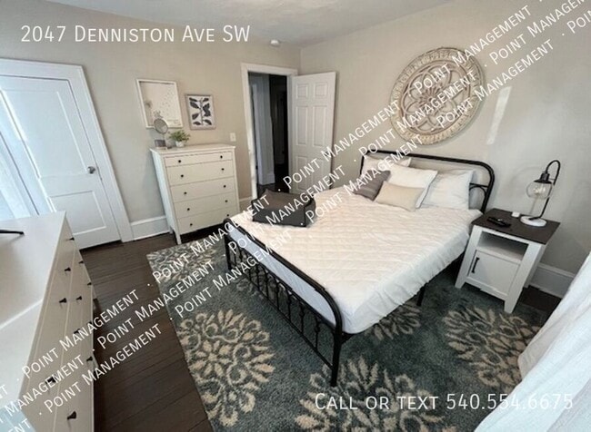 Photo - 2047 Denniston Ave SW