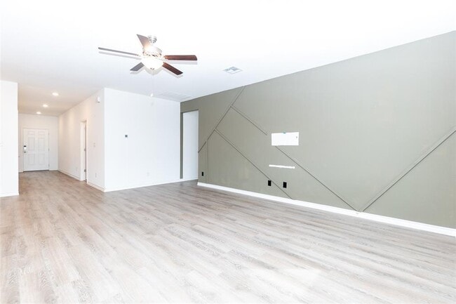 Photo - 109 Stinchcomb Rd